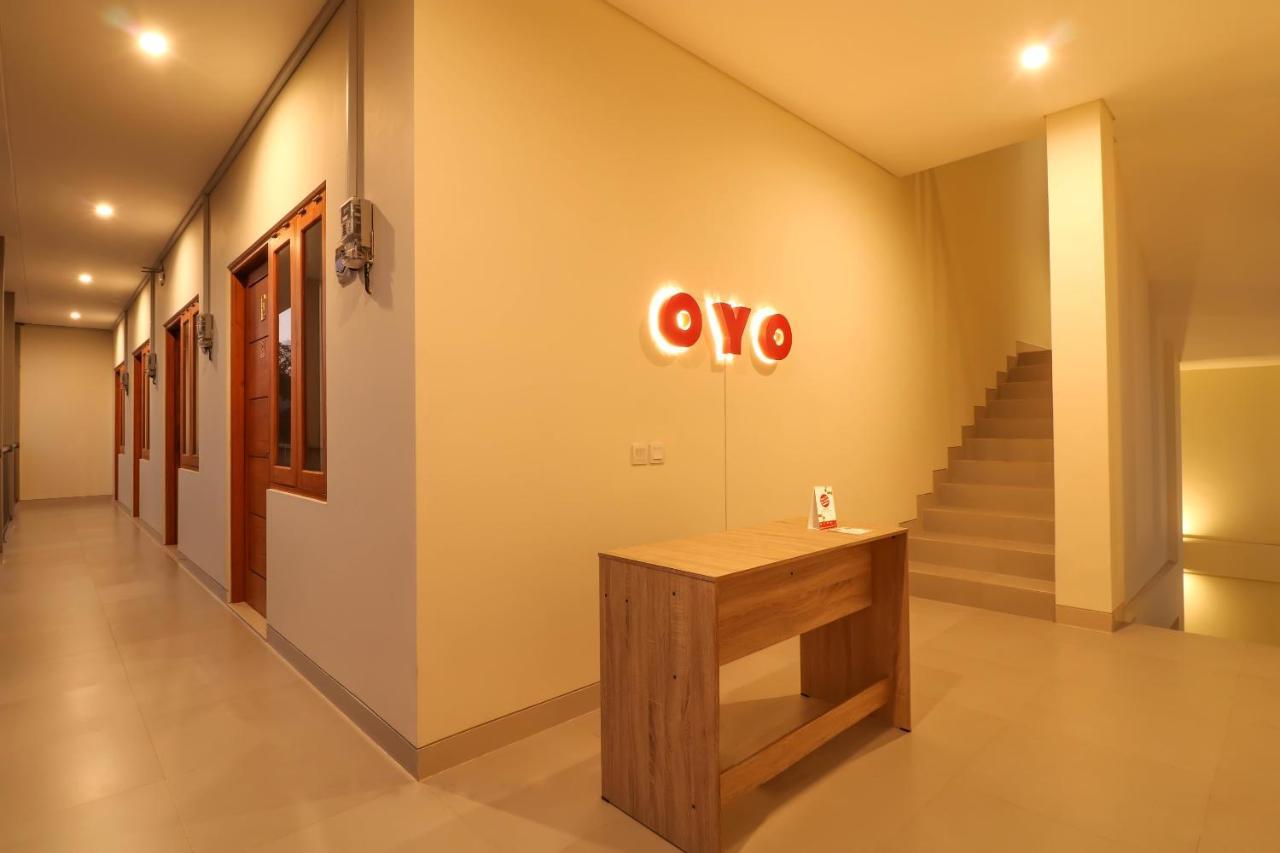 Oyo 1200 Kencana Residence Jimbaran Exteriör bild