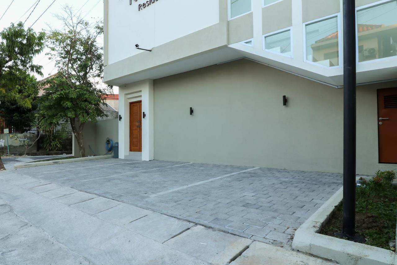 Oyo 1200 Kencana Residence Jimbaran Exteriör bild